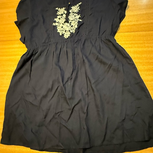 Navy Blue Embroidered Women's Maternity Top - Picture 6 of 7